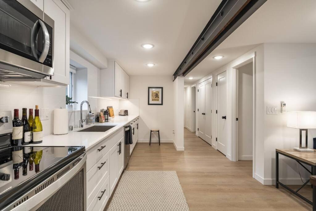 Villa Modern, New & Industrial In Georgetown Seattle Esterno foto