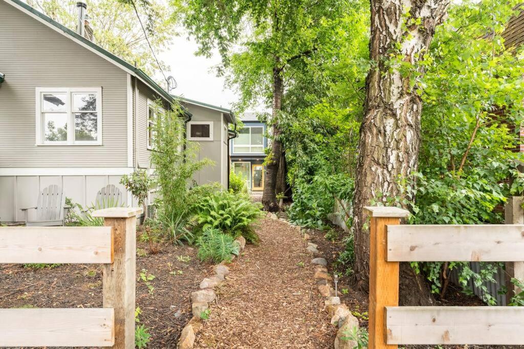 Villa Modern, New & Industrial In Georgetown Seattle Esterno foto